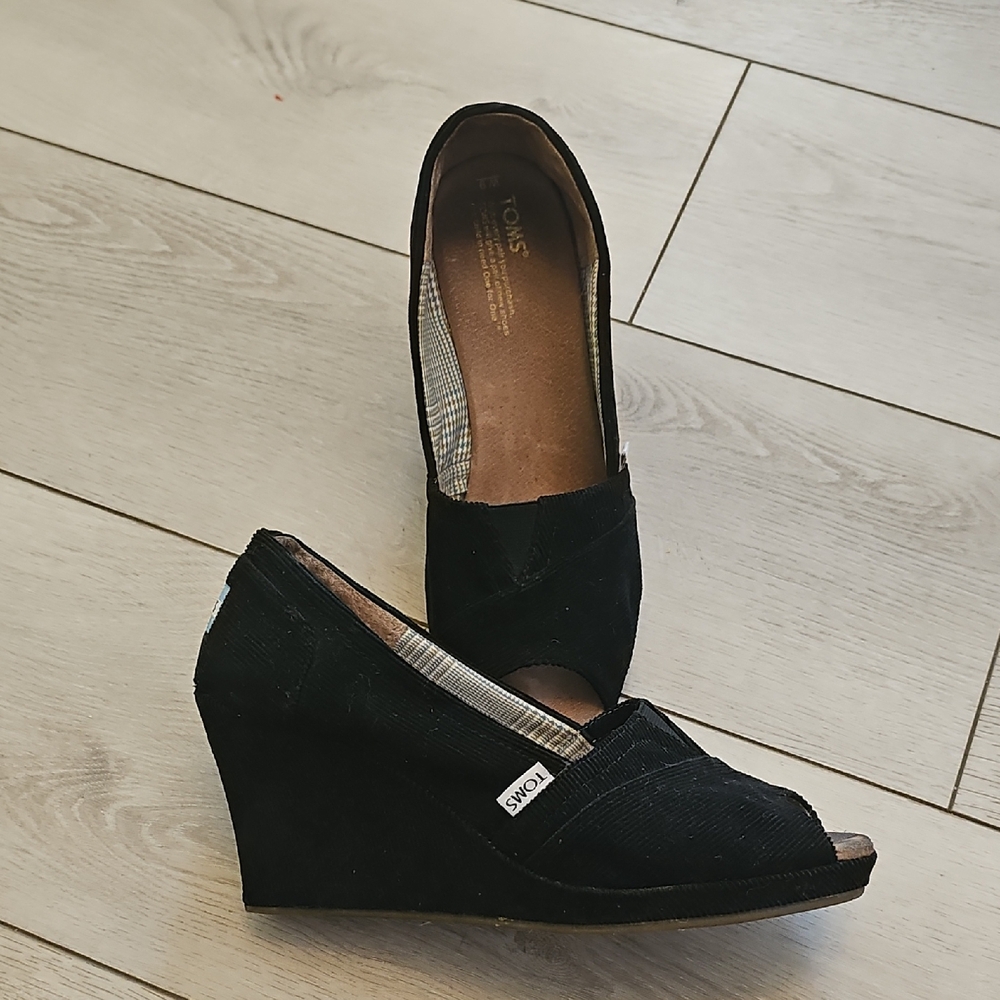 Toms Black Wedge Shoes Womens 9